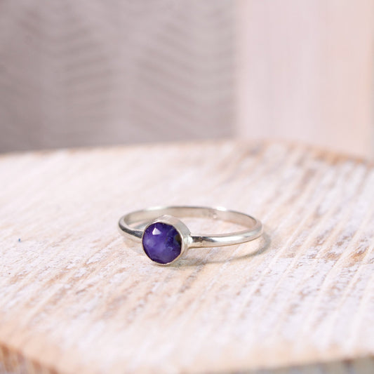 "Revolution" Sapphire Ring | Love + Lark - Muse + Moonstone