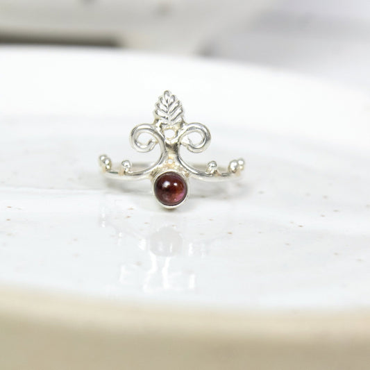 "Royalty" Garnet Ring | Love + Lark - Muse + Moonstone